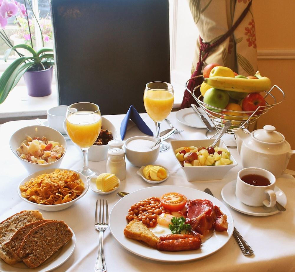 Baggot Court Townhouse Hotel Дъблин Екстериор снимка