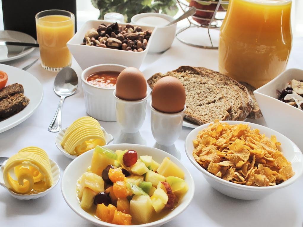 Baggot Court Townhouse Hotel Дъблин Екстериор снимка