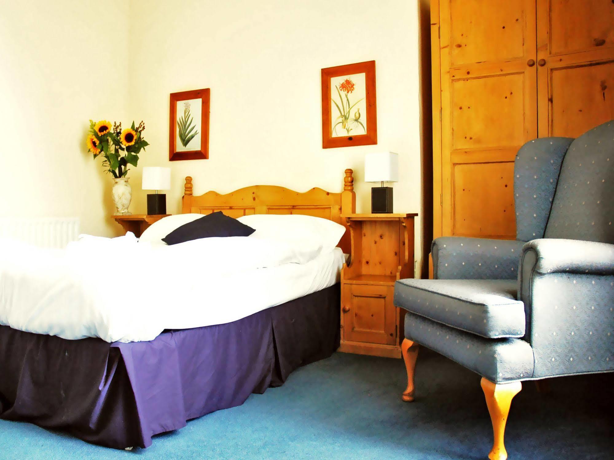Baggot Court Townhouse Hotel Дъблин Екстериор снимка
